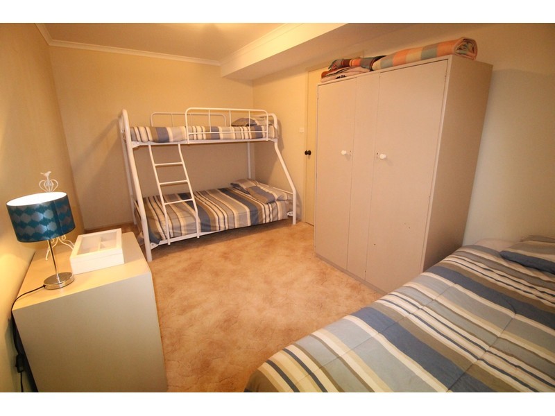 11 Island Point Road, St Georges Basin NSW 2540