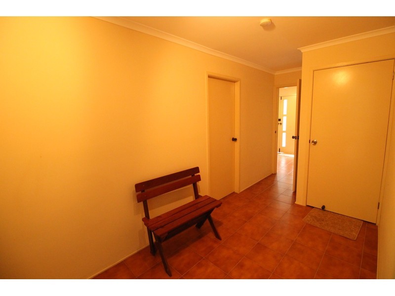 11 Island Point Road, St Georges Basin NSW 2540