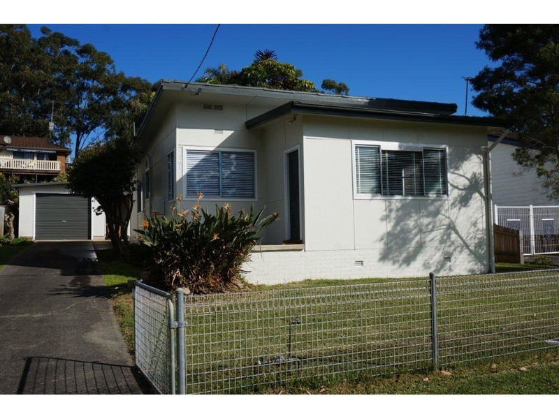 261 Elizabeth Drive, Vincentia NSW 2540