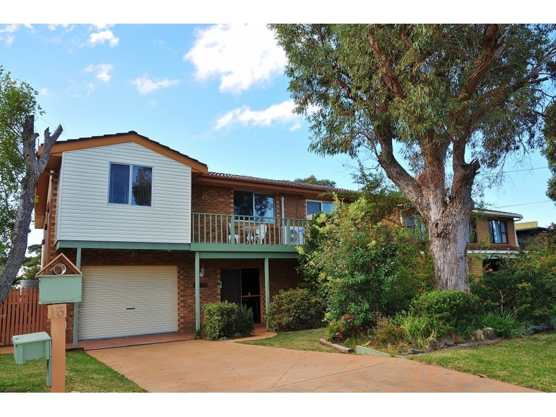 15 Barnett Street, Vincentia NSW 2540