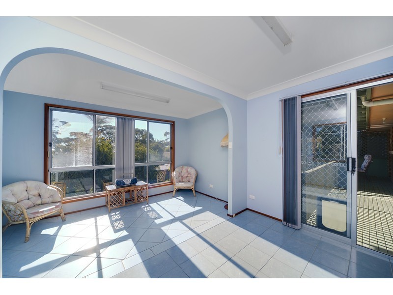 15 Barnett Street, Vincentia NSW 2540