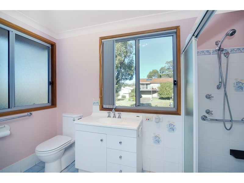 15 Barnett Street, Vincentia NSW 2540