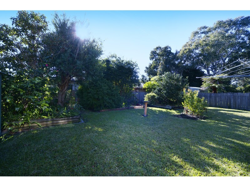 15 Barnett Street, Vincentia NSW 2540