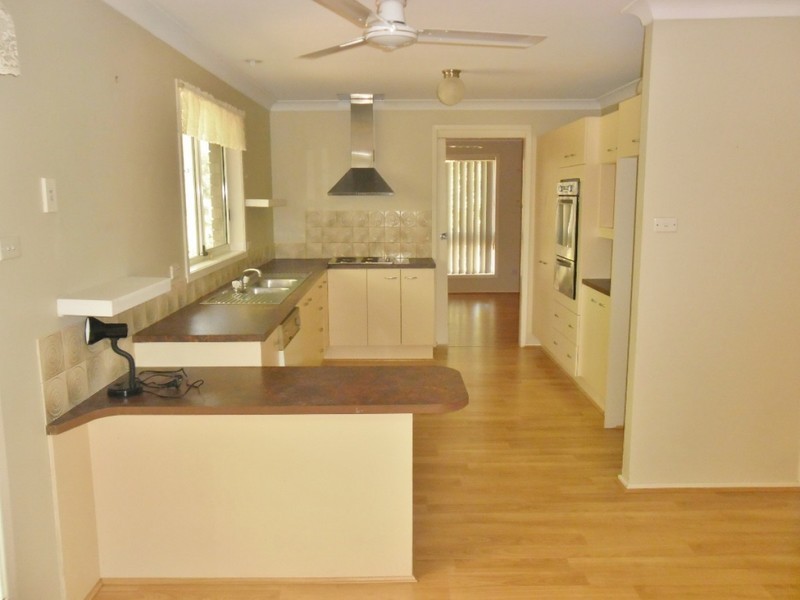 2 Truscott Avenue, Sanctuary Point NSW 2540