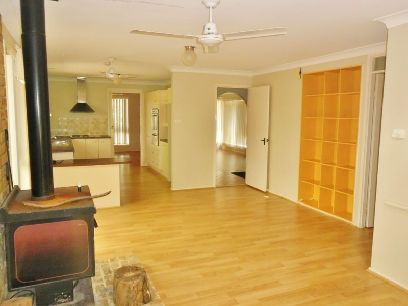 2 Truscott Avenue, Sanctuary Point NSW 2540