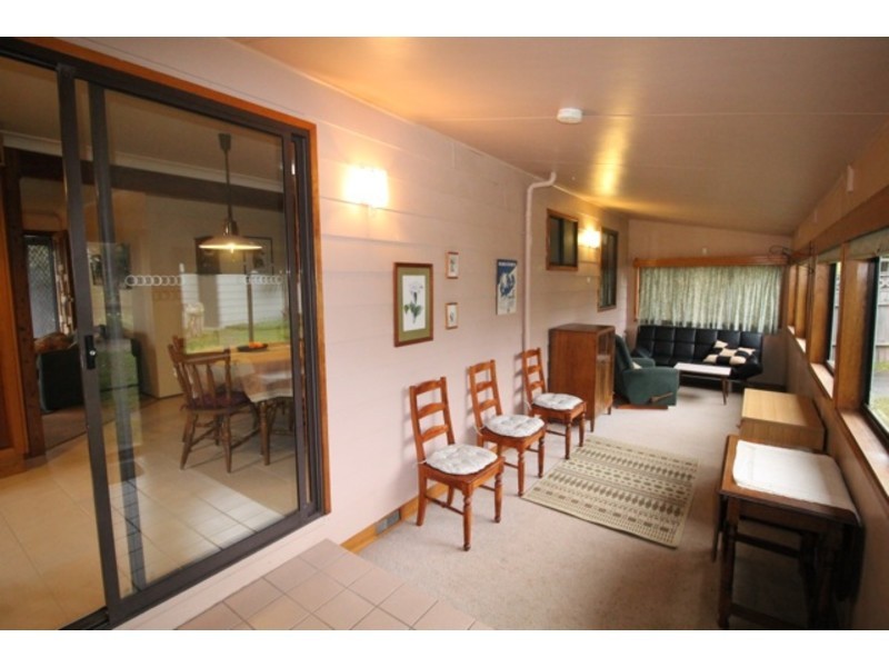 9 Audrey Avenue, Basin View NSW 2540