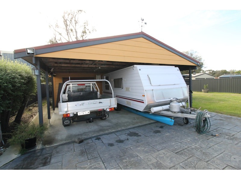 33 Tallyan Point Road, Basin View NSW 2540