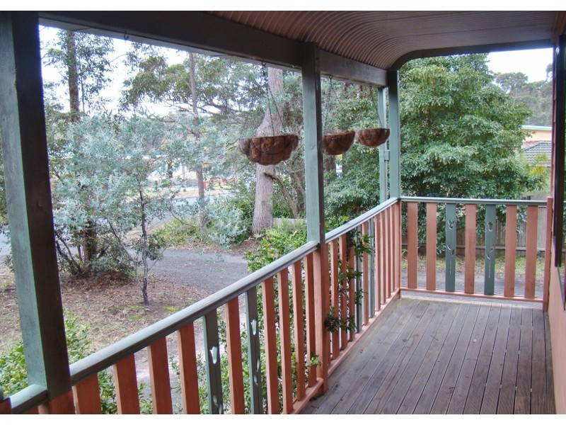 28 Christiansen Avenue, Old Erowal Bay NSW 2540