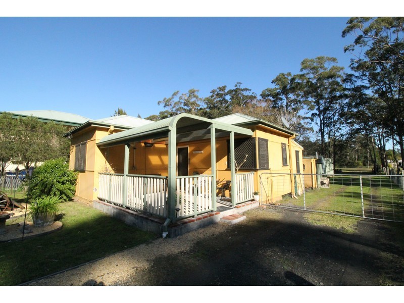 718 WOOLLAMIA Road, Woollamia NSW 2540