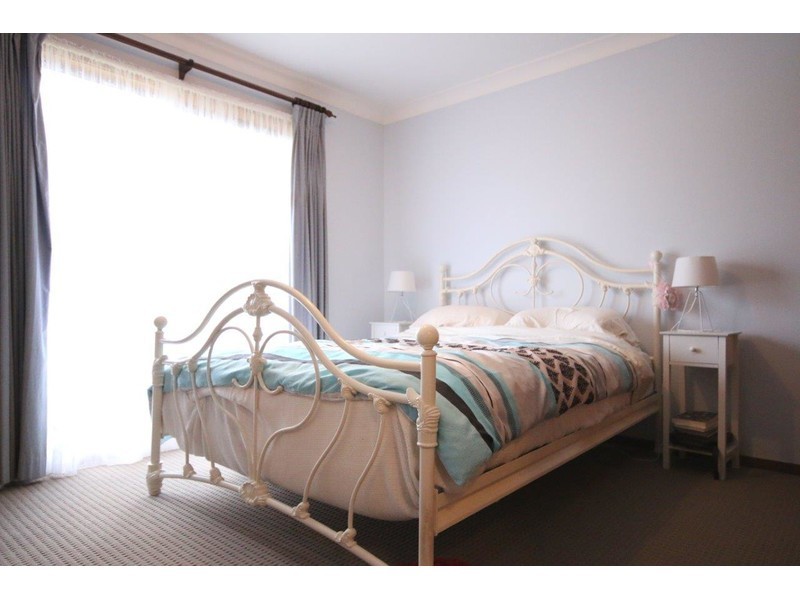 3 Penguin Street, Sanctuary Point NSW 2540