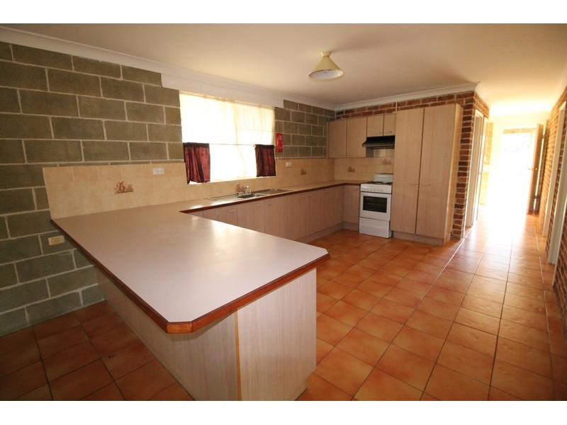 3 John Street, Basin View NSW 2540