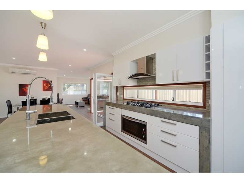 6A Waxberry Place, Sanctuary Point NSW 2540