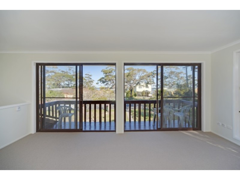 37 Greville Avenue, Sanctuary Point NSW 2540