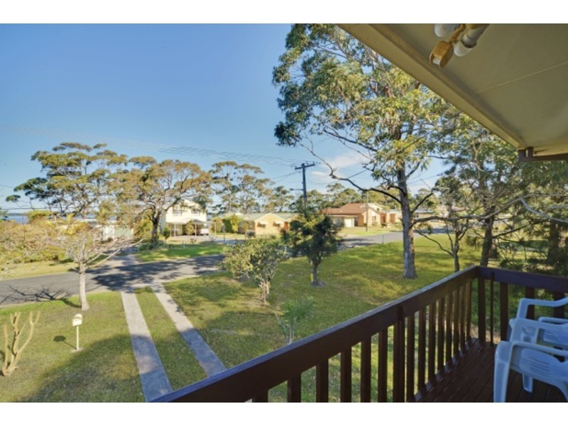37 Greville Avenue, Sanctuary Point NSW 2540