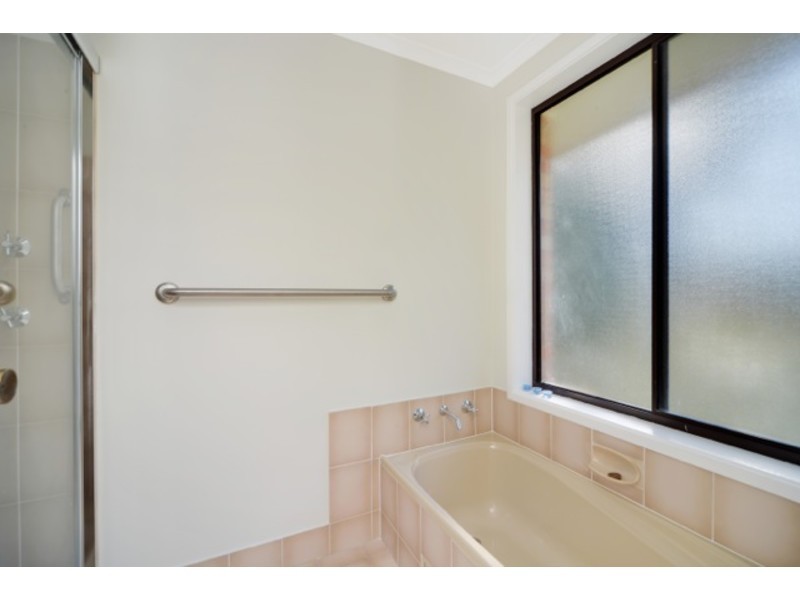 37 Greville Avenue, Sanctuary Point NSW 2540