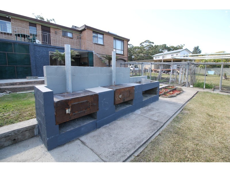 122 Tallyan Point Road, Basin View NSW 2540