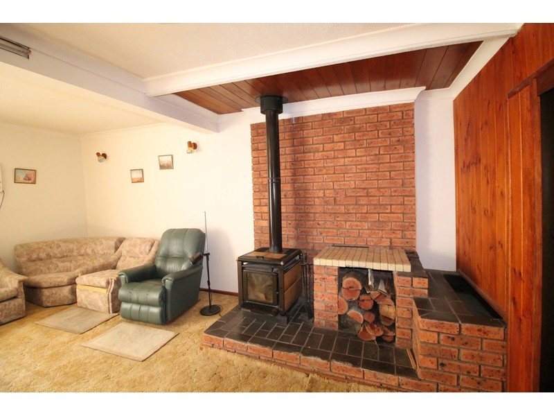 122 Tallyan Point Road, Basin View NSW 2540