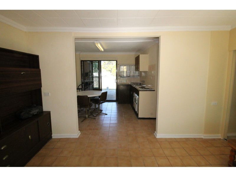 122 Tallyan Point Road, Basin View NSW 2540