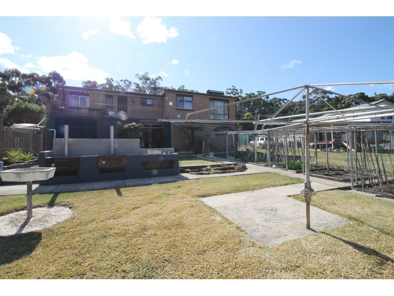 122 Tallyan Point Road, Basin View NSW 2540