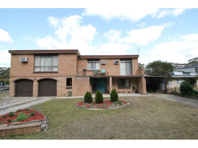 122 Tallyan Point Road, Basin View NSW 2540