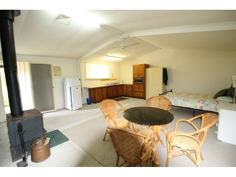 232 Island Point Road, St Georges Basin NSW 2540