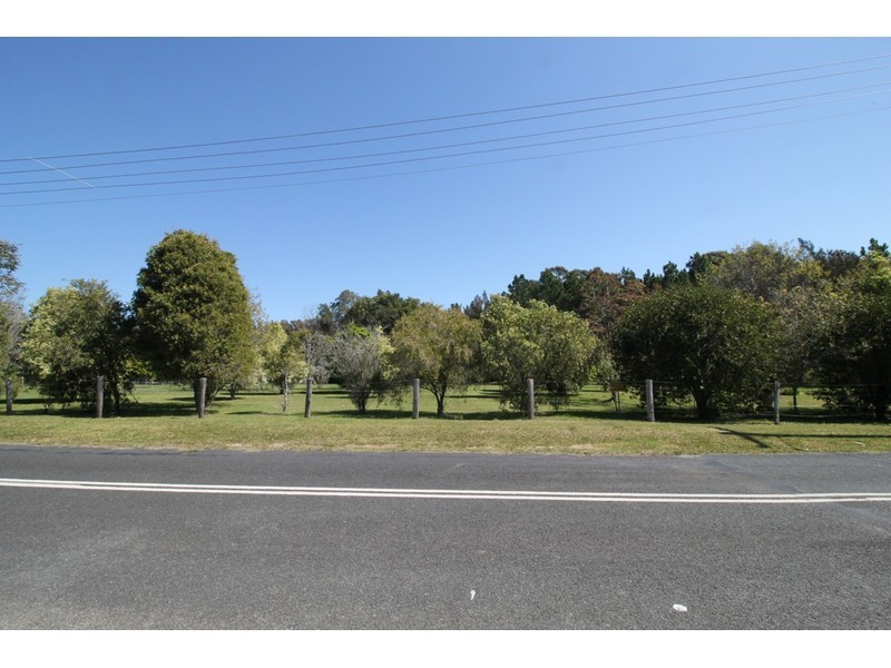 12 Deane Street, St Georges Basin NSW 2540