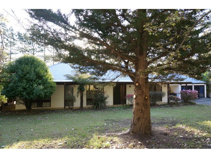 12 Pritchard Avenue, Woollamia NSW 2540