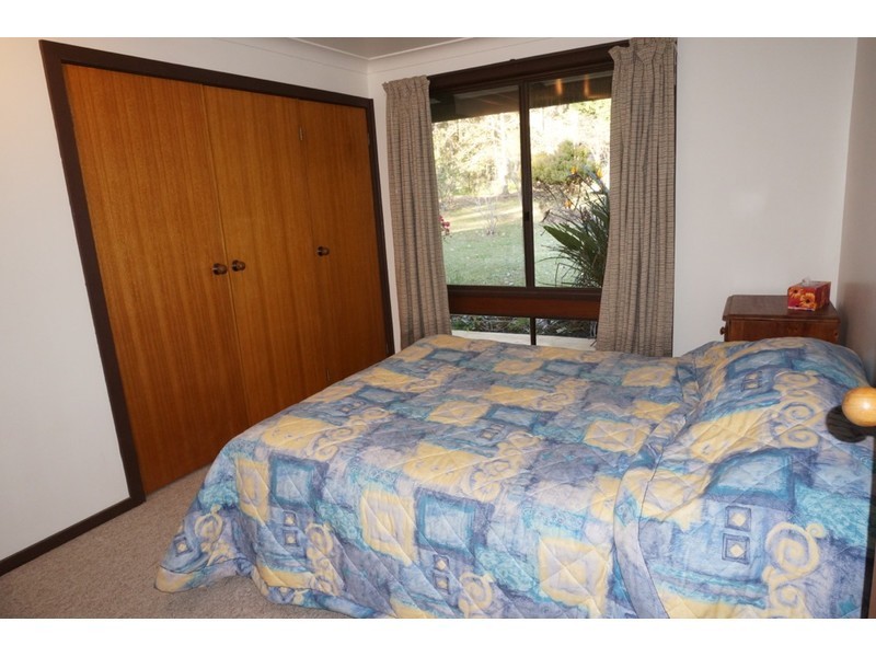 12 Pritchard Avenue, Woollamia NSW 2540