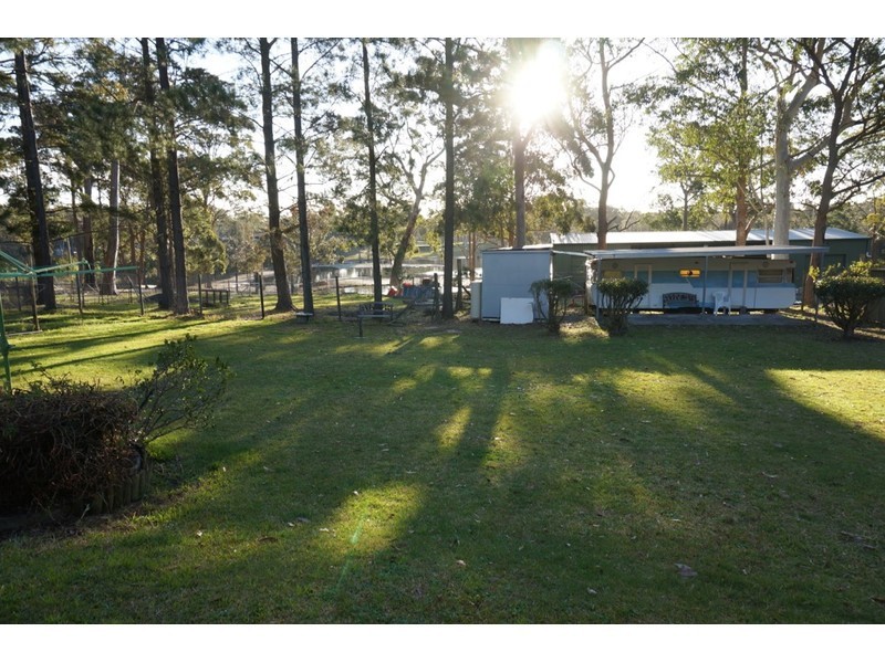 12 Pritchard Avenue, Woollamia NSW 2540