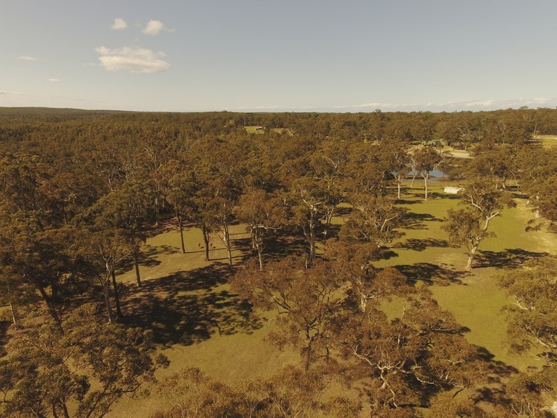 12 Pritchard Avenue, Woollamia NSW 2540