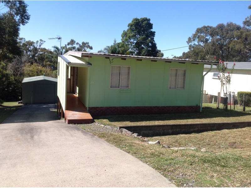 24 Waldegrave Crescent, Vincentia NSW 2540