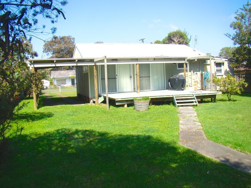 5 Second Avenue, Erowal Bay NSW 2540
