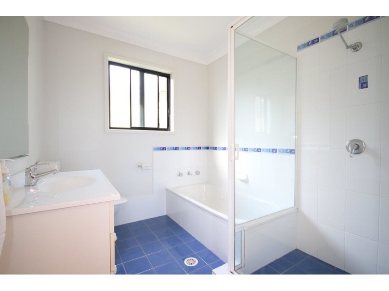 42 Elanora Parade, Basin View NSW 2540