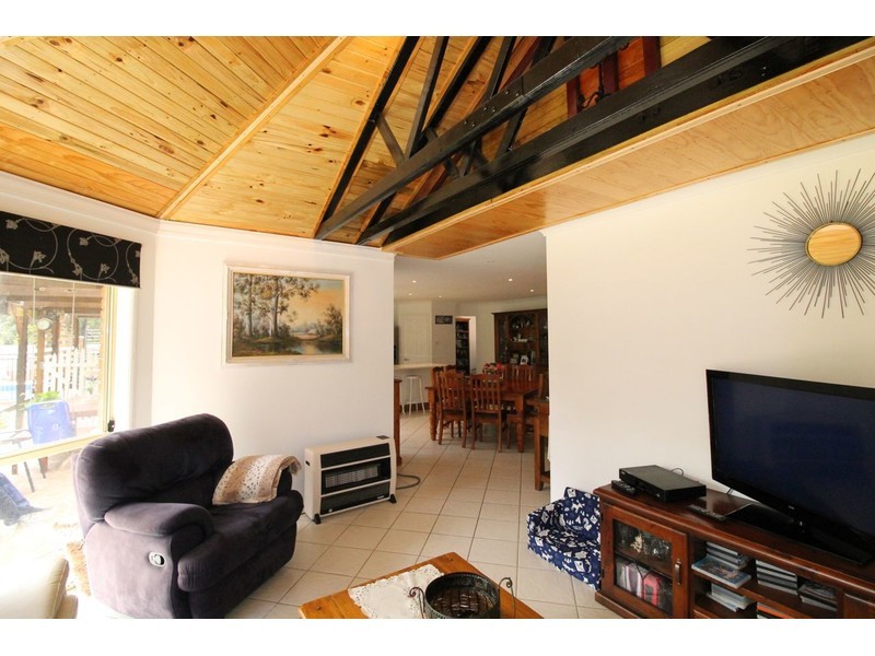 147 Wandean Road, Wandandian NSW 2540