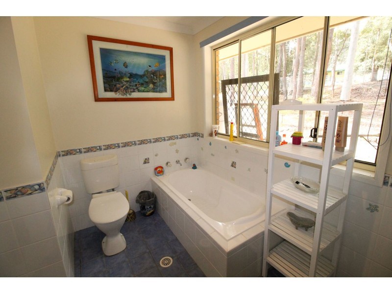 147 Wandean Road, Wandandian NSW 2540