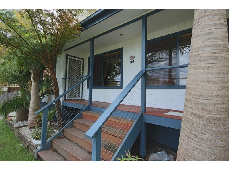 32 Tasman Road, St Georges Basin NSW 2540