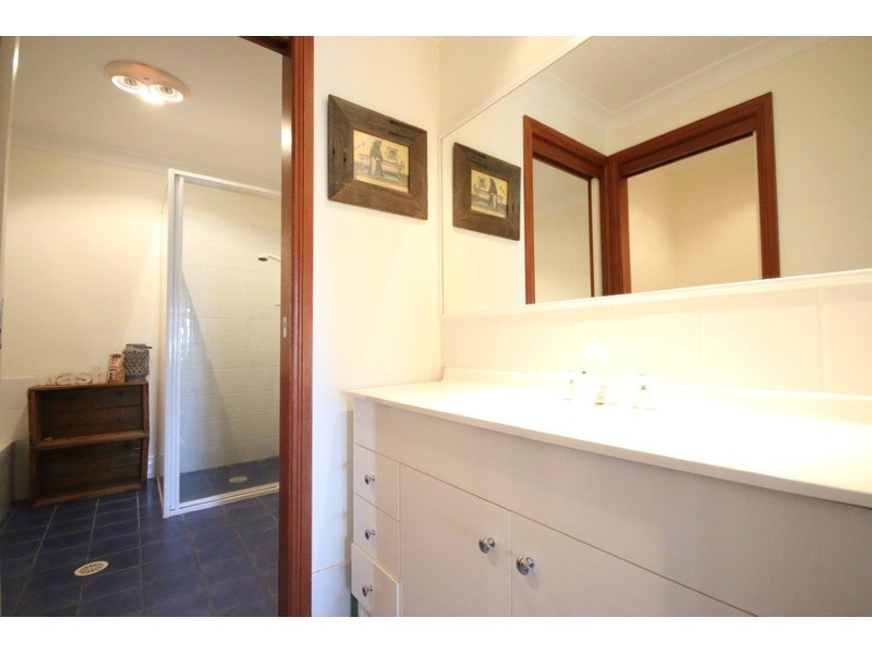 32 Tasman Road, St Georges Basin NSW 2540