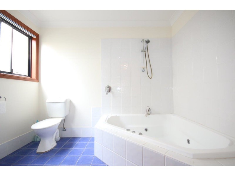 32 Tasman Road, St Georges Basin NSW 2540