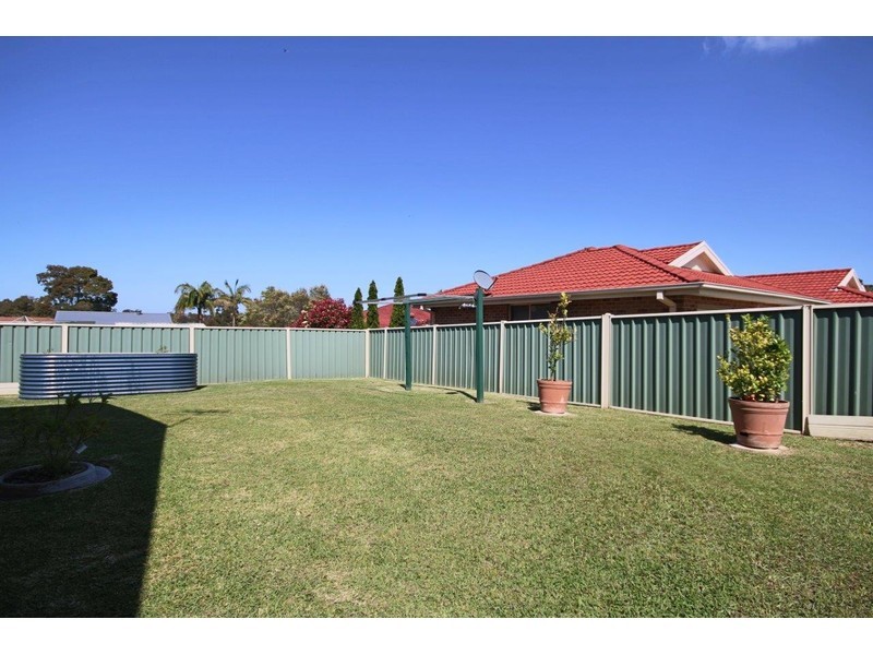 27 Kirkham Way, Sanctuary Point NSW 2540