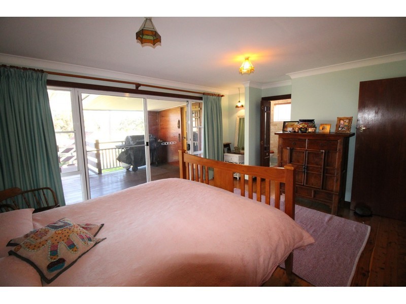 15 Mountain Street, Sanctuary Point NSW 2540