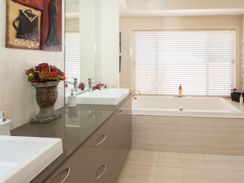 2 Waxberry Place, Sanctuary Point NSW 2540