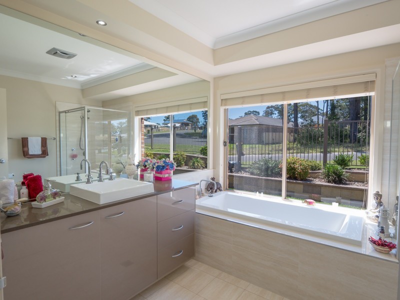 2 Waxberry Place, Sanctuary Point NSW 2540