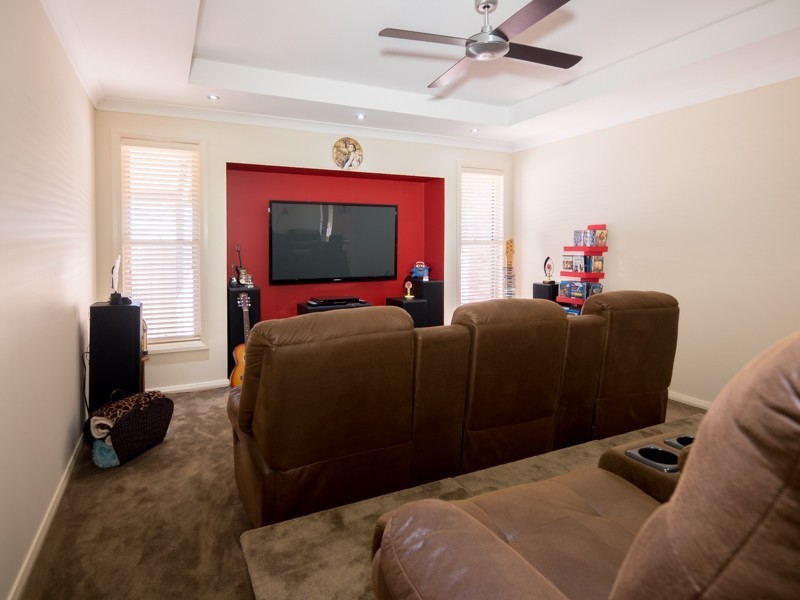 2 Waxberry Place, Sanctuary Point NSW 2540