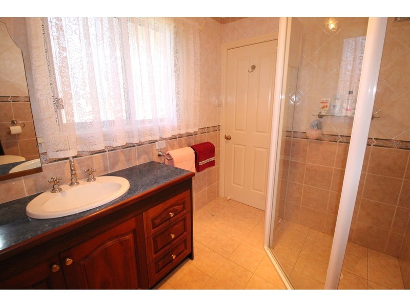 21 Nulla Place, St Georges Basin NSW 2540