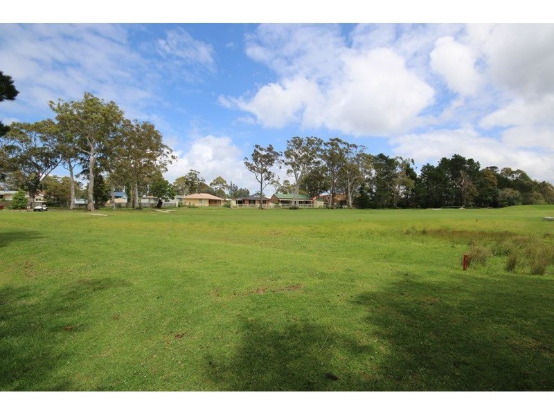 15 Waratah Crescent, Sanctuary Point NSW 2540