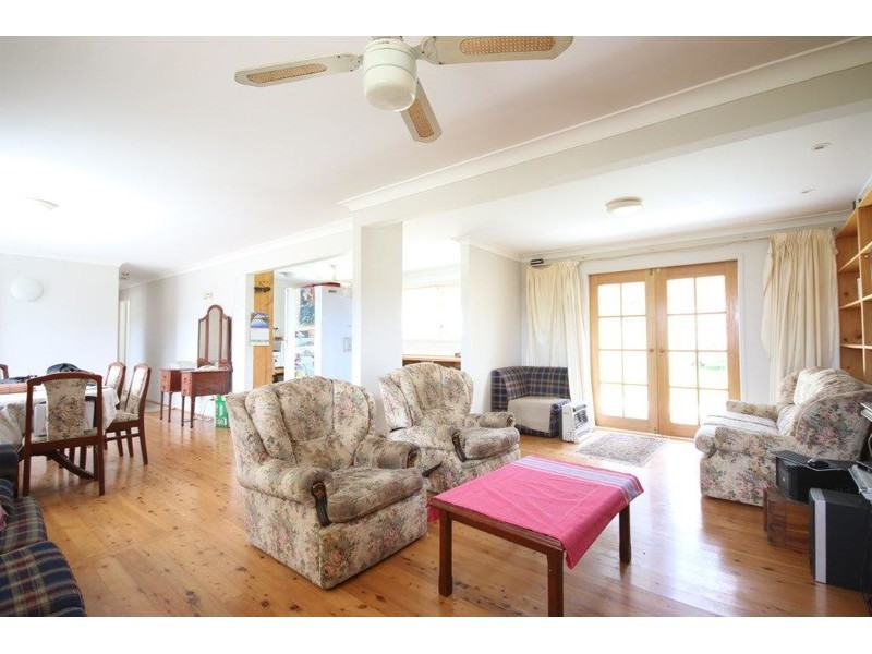 15 Waratah Crescent, Sanctuary Point NSW 2540