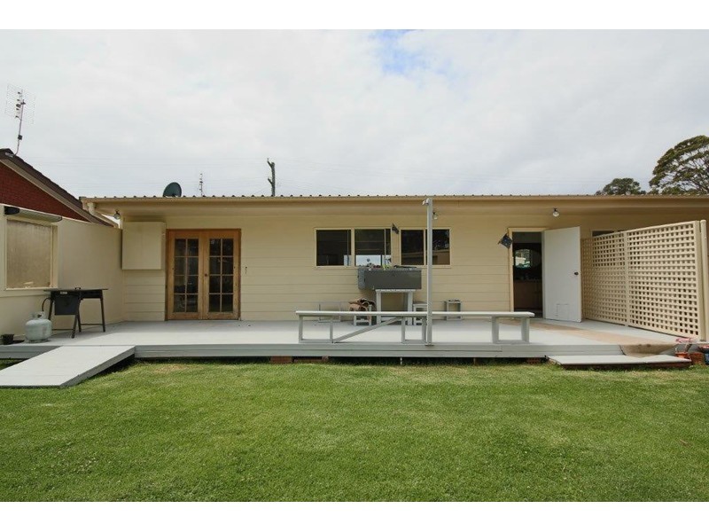 15 Waratah Crescent, Sanctuary Point NSW 2540