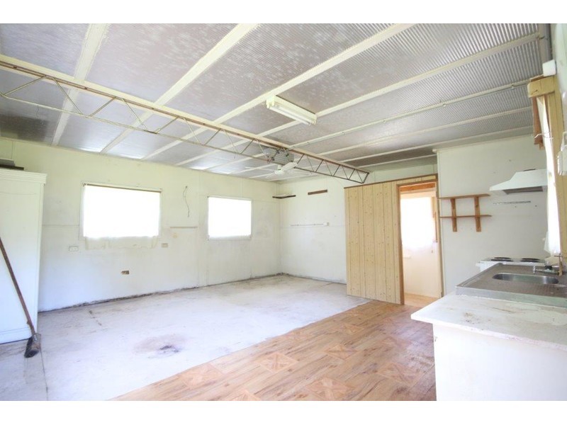 10 St Georges Road, St Georges Basin NSW 2540