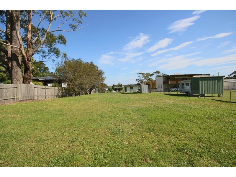 10 St Georges Road, St Georges Basin NSW 2540