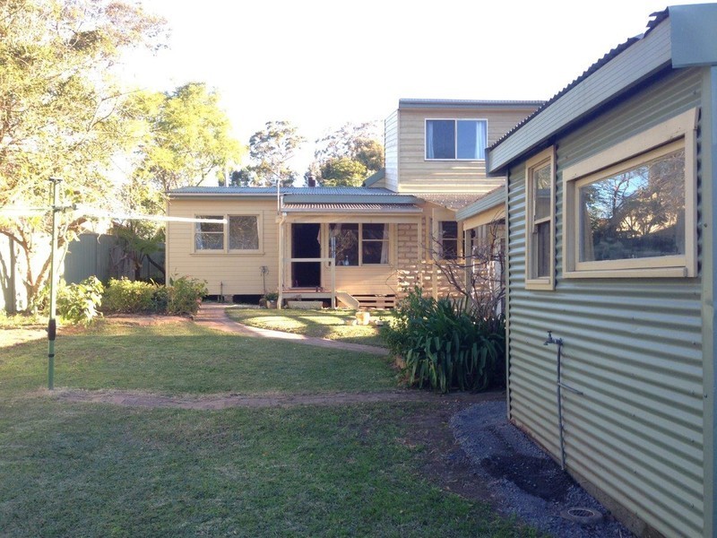33 Winn Avenue, Basin View NSW 2540